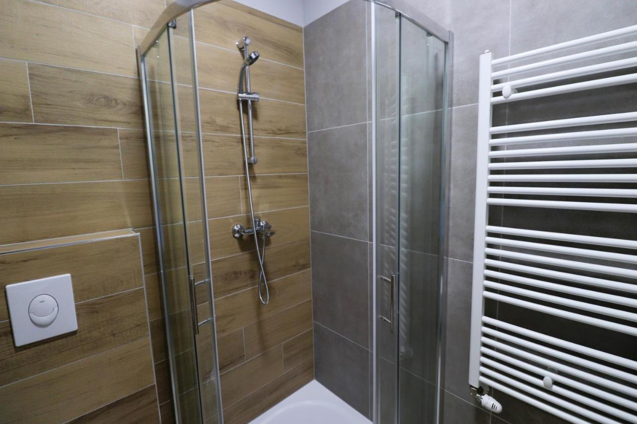 Rooms Matic Velika Mlaka Exteriör bild
