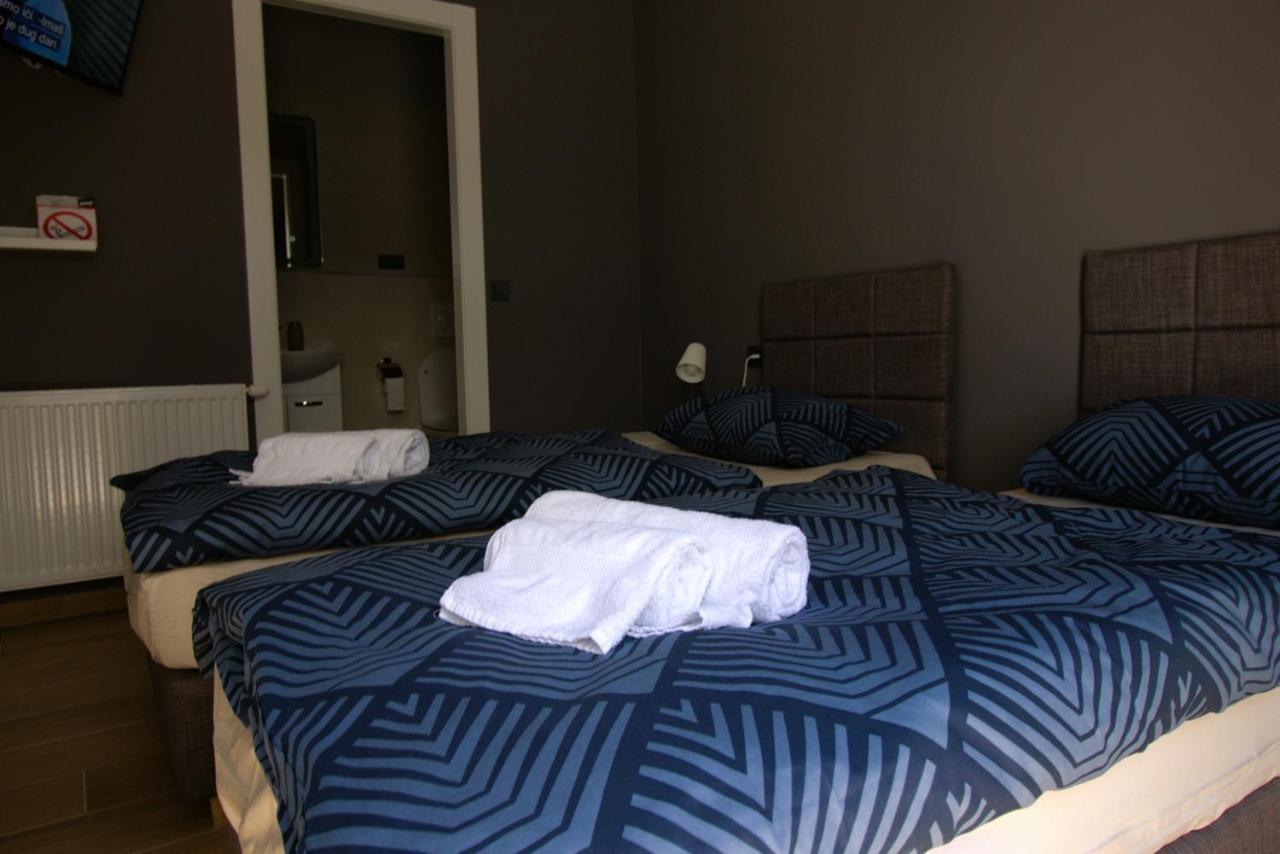 Rooms Matic Velika Mlaka Exteriör bild